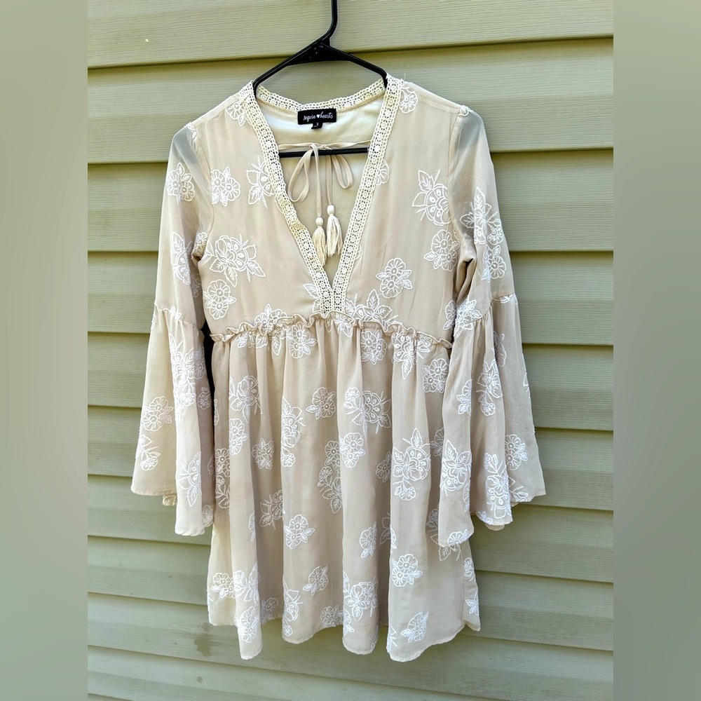 Sequin Hearts Beige Cream Mini Dress with White Embroidery